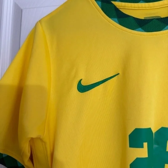Brasil Nike Soccer Football Green Yellow Jersey Men’s Medium - Picture 12 of 12